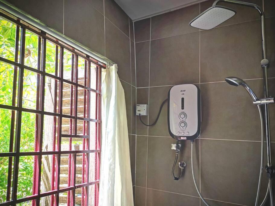 Leju 21 樂居 Explore Malacca From A Riverside House Екстериор снимка