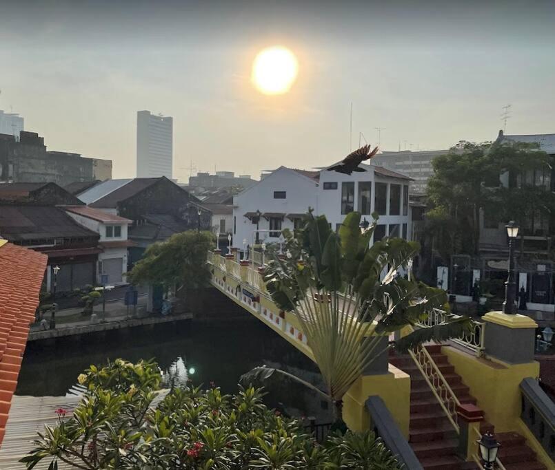 Leju 21 樂居 Explore Malacca From A Riverside House Екстериор снимка